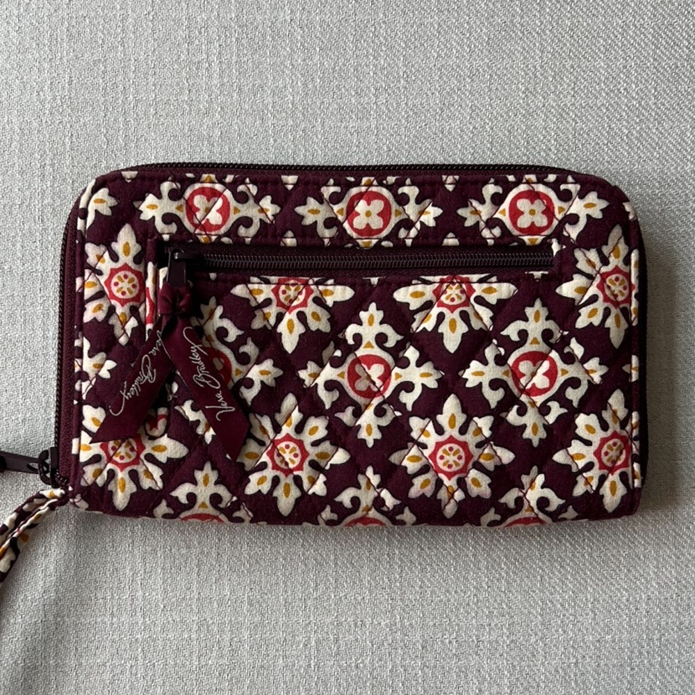 Vera Bradley Medallion Wristlet Wallet